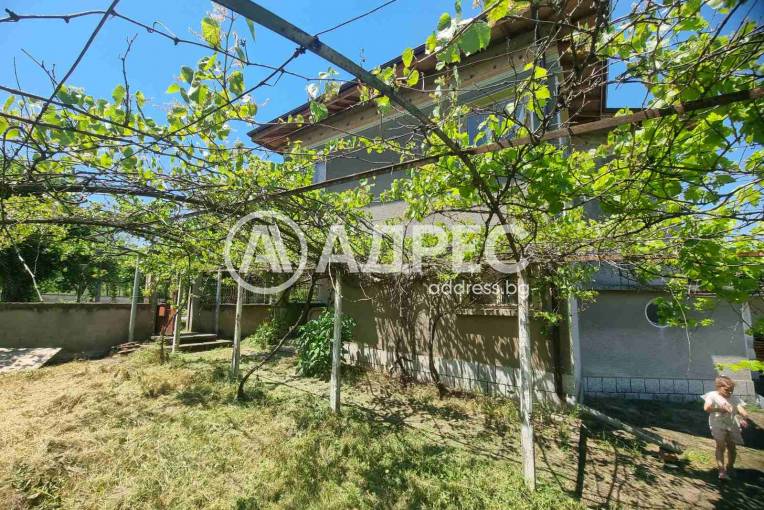 Къща/Вила, Тръстеник, 658910, Снимка 2