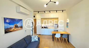 Двустаен апартамент, София, Лозенец, 679910, Снимка 1