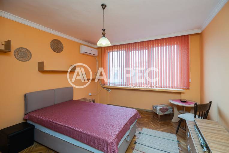 Тристаен апартамент, Варна, Чайка, 680910, Снимка 4