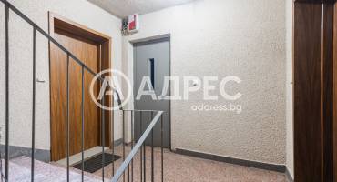Многостаен апартамент, Варна, Червен площад, 696910, Снимка 16