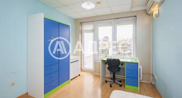 Многостаен апартамент, Варна, Червен площад, 696910, Снимка 4