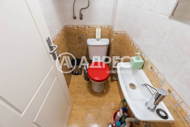 Многостаен апартамент, Варна, Червен площад, 696910, Снимка 13