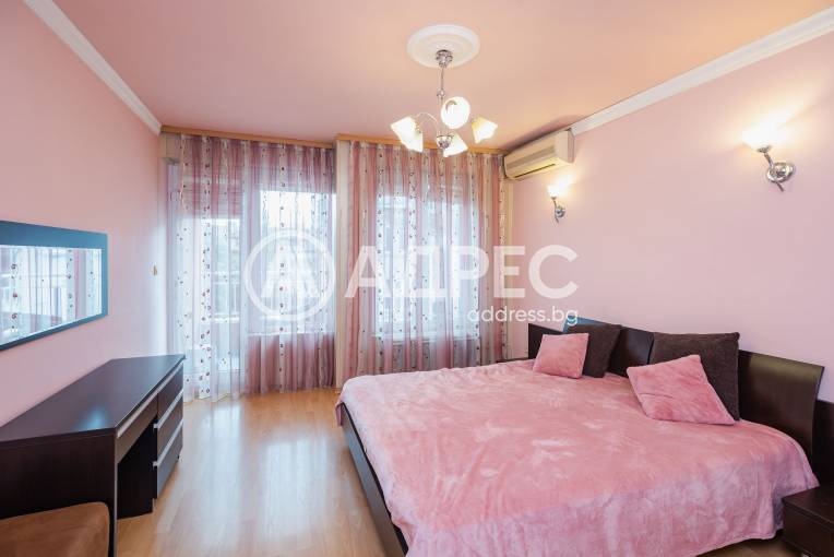 Многостаен апартамент, Варна, Червен площад, 696910, Снимка 3