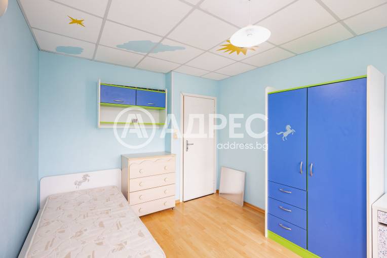 Многостаен апартамент, Варна, Червен площад, 696910, Снимка 8