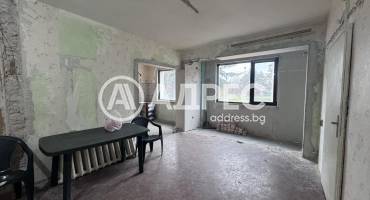 Двустаен апартамент, Ясен, 678911, Снимка 4