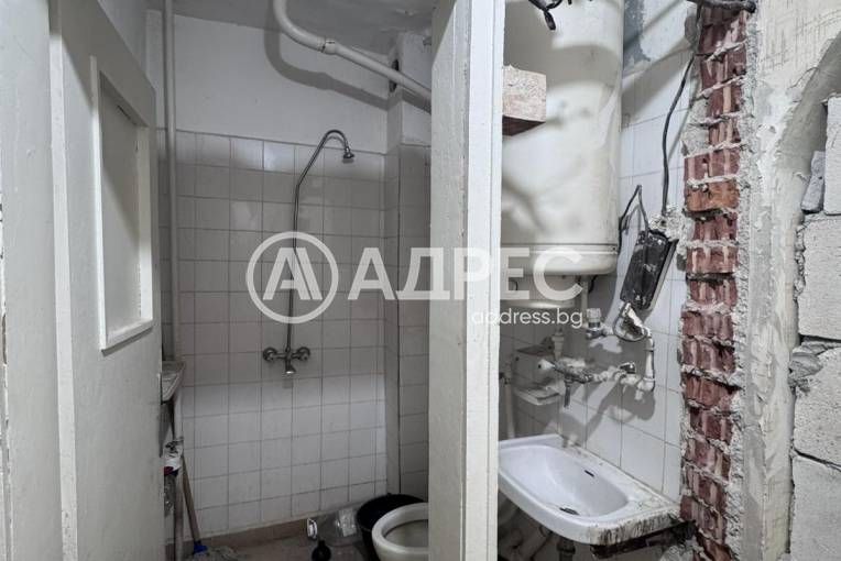 Двустаен апартамент, Ясен, 678911, Снимка 7