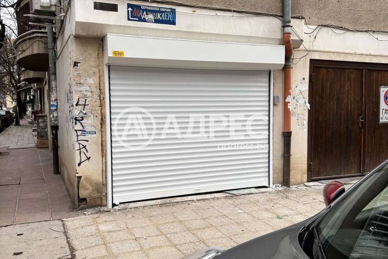 Гараж, София, Бели брези, 687911, Снимка 1