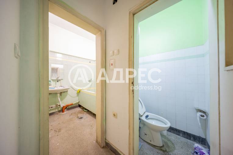 Тристаен апартамент, Плевен, Идеален център, 599912, Снимка 22