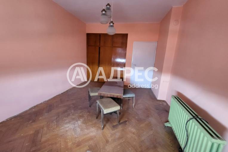 Тристаен апартамент, Севлиево, Широк център, 667912, Снимка 2