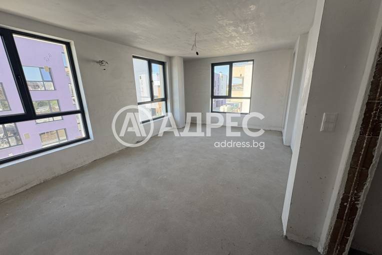 Тристаен апартамент, Пловдив, Остромила, 684913, Снимка 2