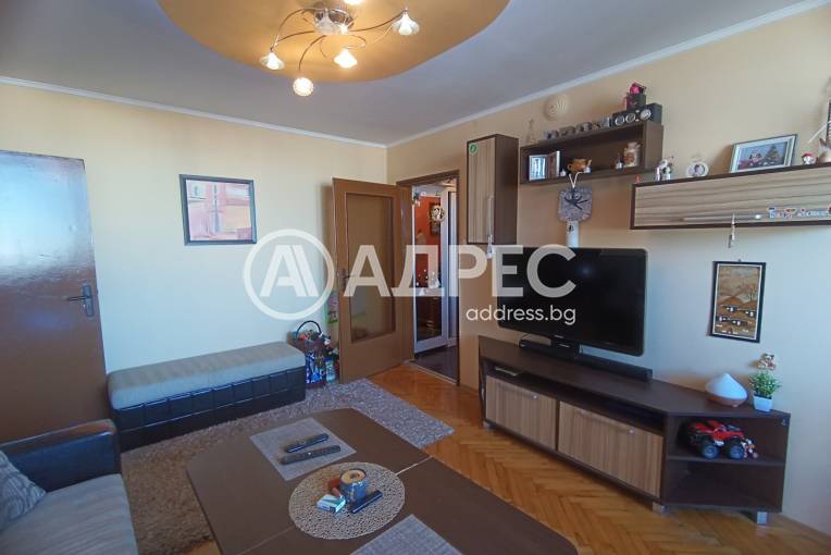 Тристаен апартамент, Разград, Бели Лом, 685914, Снимка 1