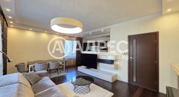 Тристаен апартамент, София, Лозенец, 688914, Снимка 1