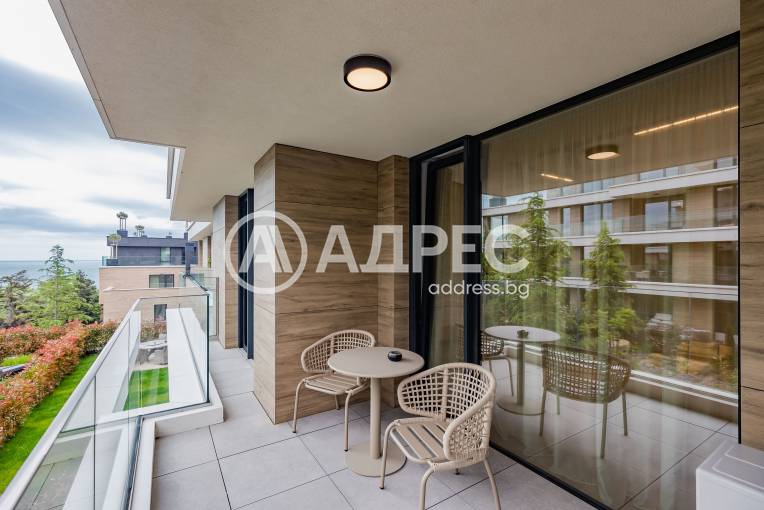 Тристаен апартамент, Варна, к.к. Св.Св. Константин и Елена, 694914, Снимка 15