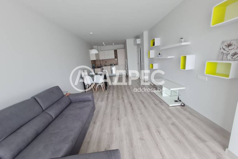 Двустаен апартамент, Варна, Бриз, 685915, Снимка 1