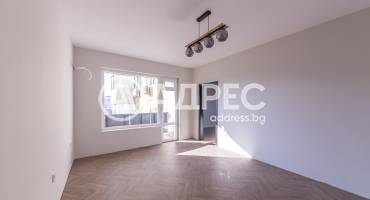 Двустаен апартамент, Варна, Електрон, 632917, Снимка 1