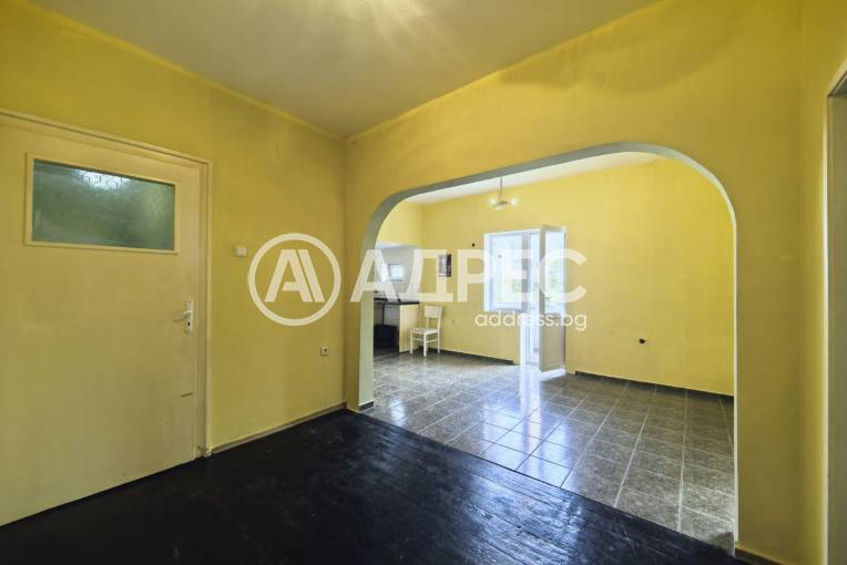 Двустаен апартамент, Русе, Център, 660917, Снимка 1