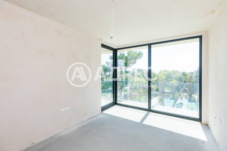 Къща/Вила, Варна, к.к. Св.Св. Константин и Елена, 663917, Снимка 15