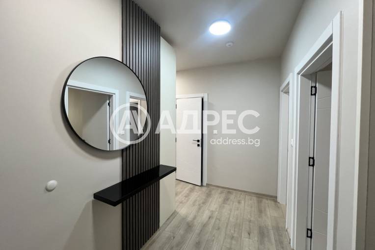 Тристаен апартамент, София, Хладилника, 680917, Снимка 1