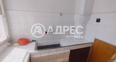 Етаж от къща, Ямбол, Каргон, 628918, Снимка 2