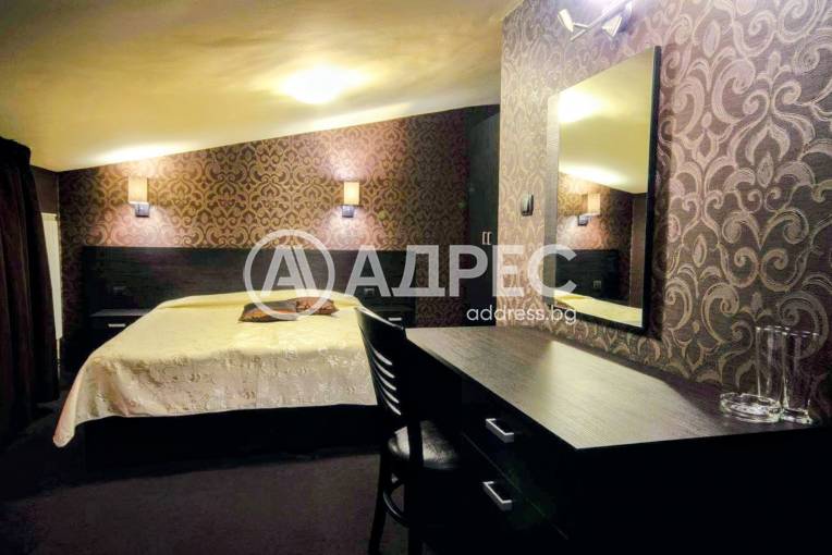 Хотел/Мотел, Елин Пелин, 674918, Снимка 2