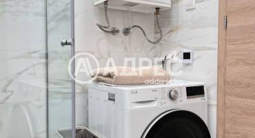 Тристаен апартамент, Варна, к.к. Св.Св. Константин и Елена, 667920, Снимка 12