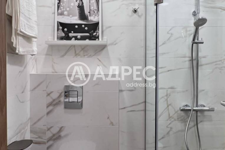 Тристаен апартамент, Варна, к.к. Св.Св. Константин и Елена, 667920, Снимка 10