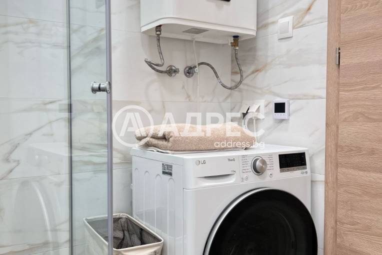 Тристаен апартамент, Варна, к.к. Св.Св. Константин и Елена, 667920, Снимка 12