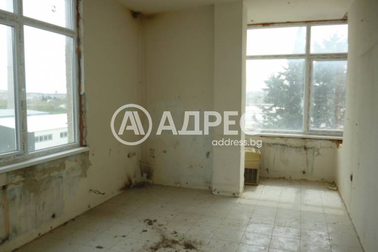 Търговски помещения, Добрич, Промишлена зона - Север, 652921, Снимка 2