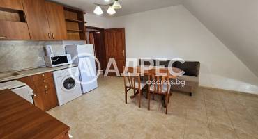 Тристаен апартамент, Варна, Икономически университет, 686921, Снимка 1