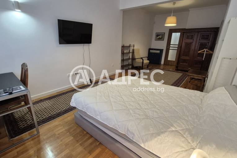 Едностаен апартамент, София, Център, 689921, Снимка 1