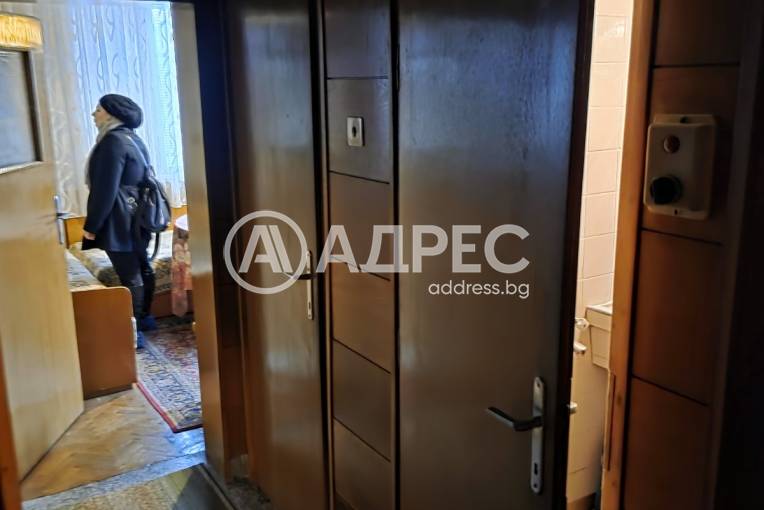 Многостаен апартамент, Велико Търново, Център, 676922, Снимка 11