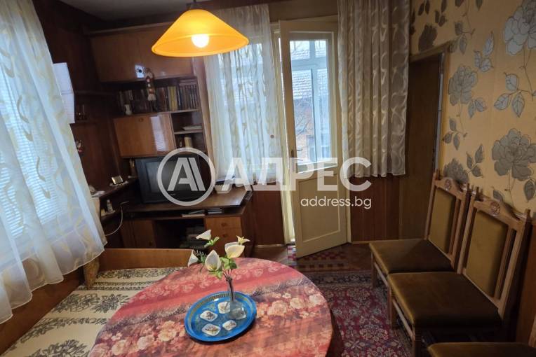 Многостаен апартамент, Велико Търново, Център, 676922, Снимка 5