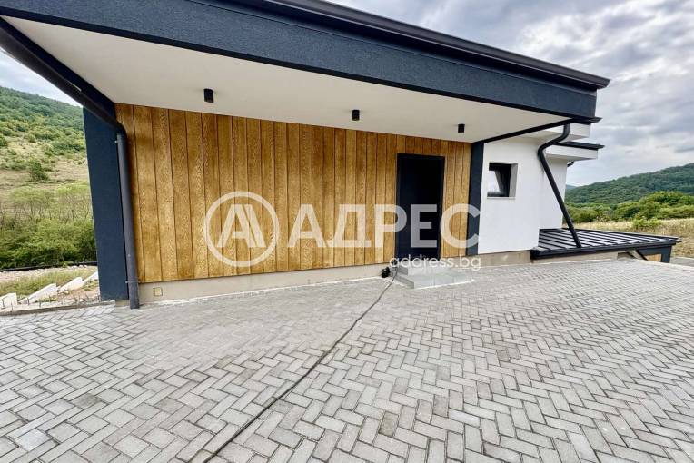 Къща/Вила, Остра могила, 663923, Снимка 2