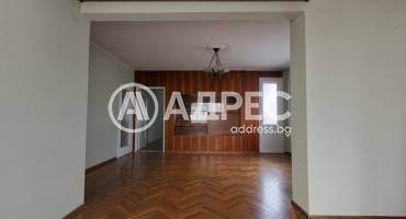 Многостаен апартамент, Русе, Широк център, 699924, Снимка 2