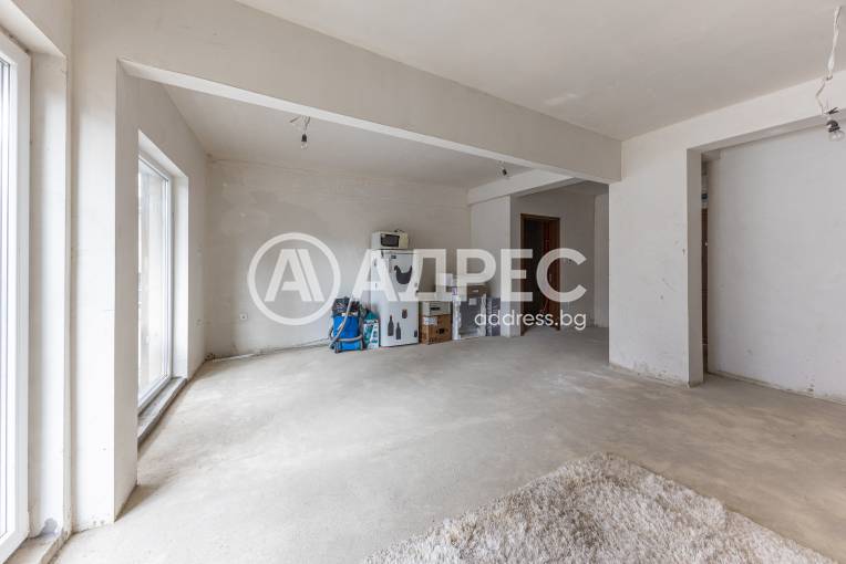 Двустаен апартамент, Варна, Трошево, 683925, Снимка 1