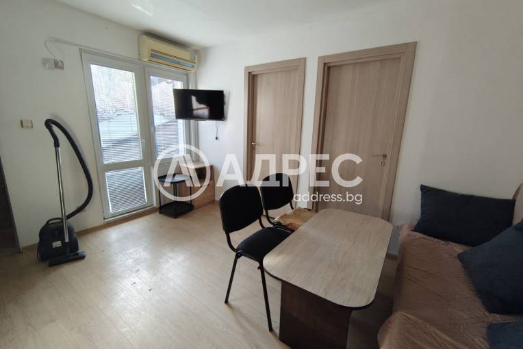 Етаж от къща, Шумен, Център, 682927, Снимка 2