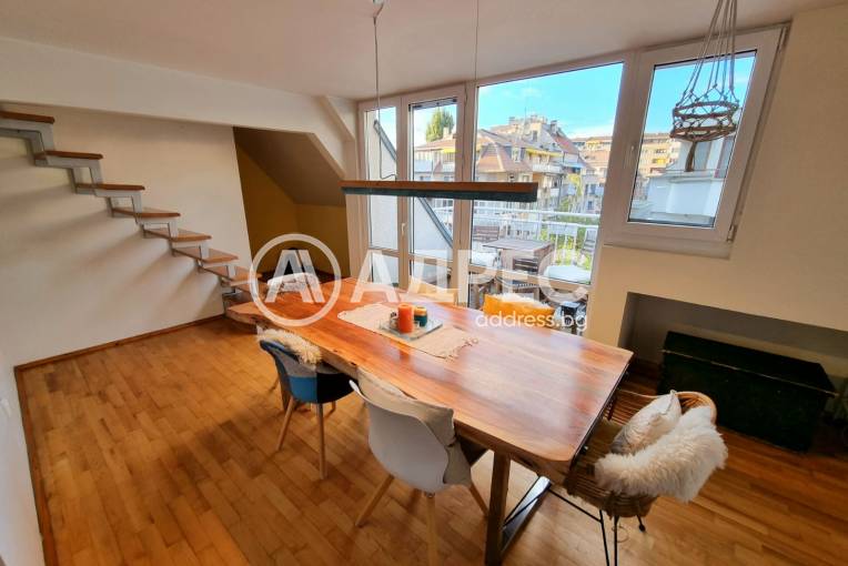 Тристаен апартамент, София, Гео Милев, 688927, Снимка 1