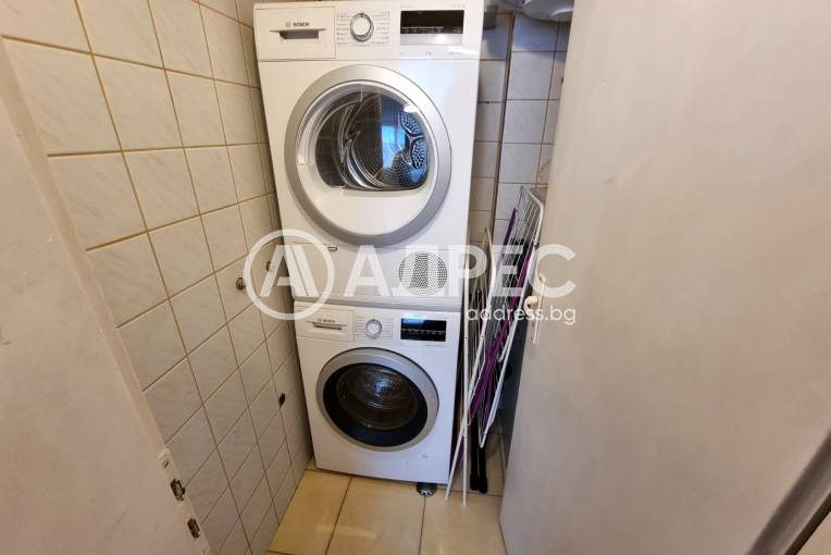 Тристаен апартамент, София, Гео Милев, 688927, Снимка 10