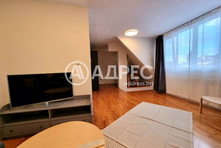 Тристаен апартамент, София, Гео Милев, 688927, Снимка 12