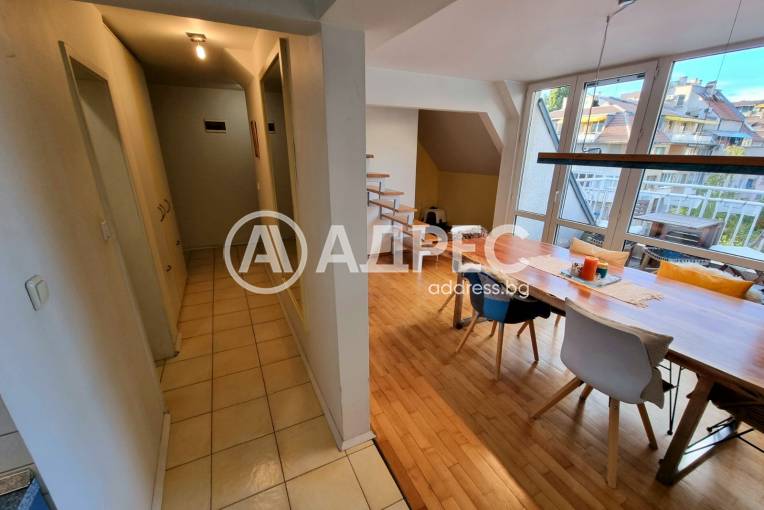 Тристаен апартамент, София, Гео Милев, 688927, Снимка 14