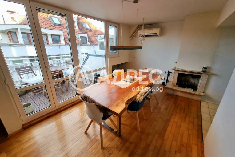 Тристаен апартамент, София, Гео Милев, 688927, Снимка 2