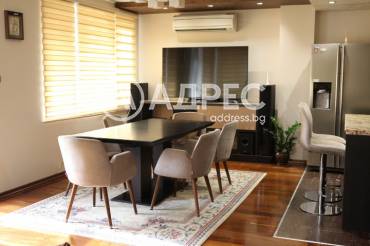 Многостаен апартамент, Пловдив, Кючук Париж, 676928, Снимка 1