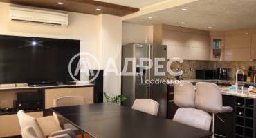 Многостаен апартамент, Пловдив, Кючук Париж, 676928, Снимка 1