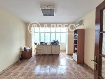 Двустаен апартамент, Русе, Широк център, 689928, Снимка 1