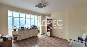 Двустаен апартамент, Русе, Широк център, 689928, Снимка 1