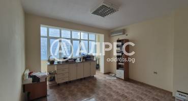 Двустаен апартамент, Русе, Широк център, 689928, Снимка 2