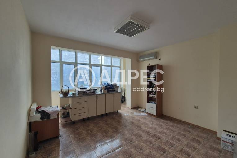 Двустаен апартамент, Русе, Широк център, 689928, Снимка 2