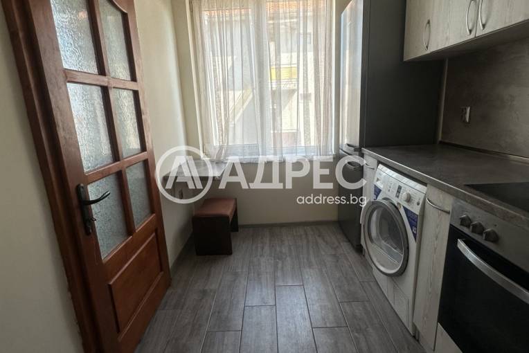 Многостаен апартамент, Варна, Виница, 696928, Снимка 10