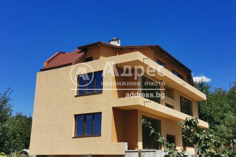 Етаж от къща, Варна, м-ст Боровец - юг, 555929, Снимка 1