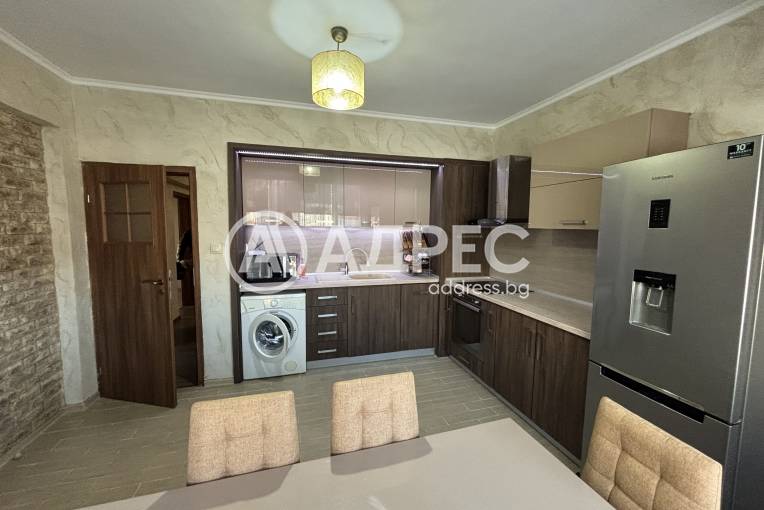 Тристаен апартамент, Хасково, Център, 606929, Снимка 4